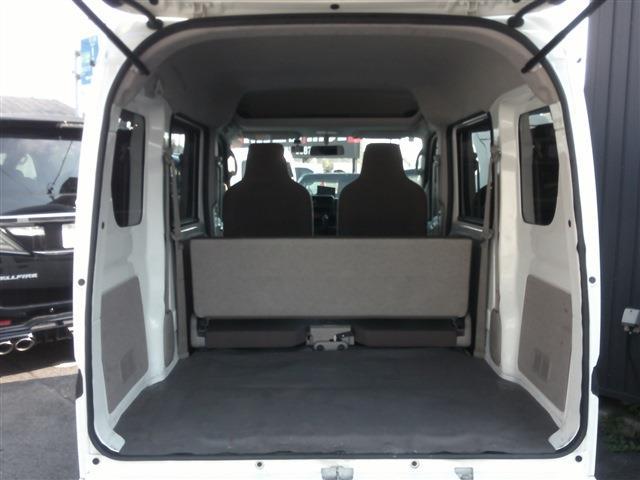 NV100クリッパーバン DX ハイルーフ 5AGS ポータブルナビ・ドラレコ・キーレス・2nd発進・セキュリティ・両側スライドドア・エアコン・パワステ・ダブルエアバッグ・ABS・保証書・取扱説明書・・(31枚目)