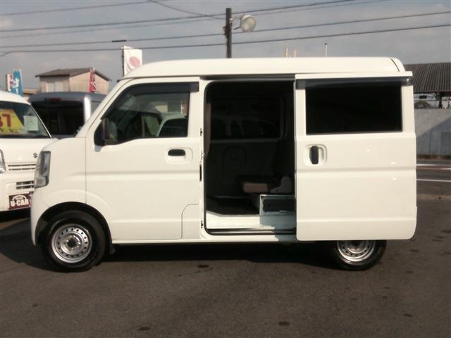 NV100クリッパーバン DX ハイルーフ 5AGS ポータブルナビ・ドラレコ・キーレス・2nd発進・セキュリティ・両側スライドドア・エアコン・パワステ・ダブルエアバッグ・ABS・保証書・取扱説明書・・(45枚目)