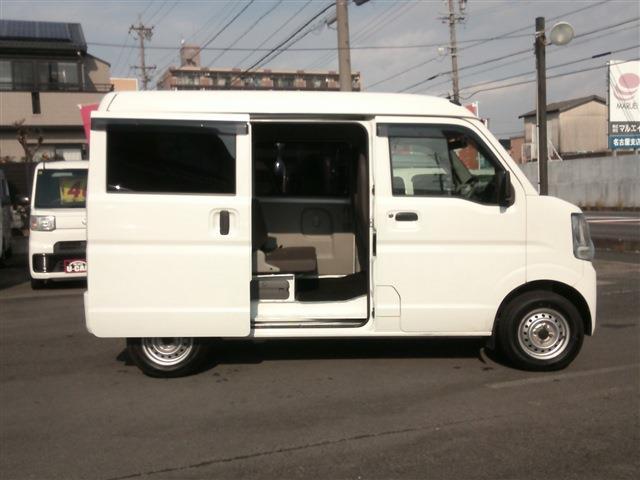 NV100クリッパーバン DX ハイルーフ 5AGS ポータブルナビ・ドラレコ・キーレス・2nd発進・セキュリティ・両側スライドドア・エアコン・パワステ・ダブルエアバッグ・ABS・保証書・取扱説明書・・(46枚目)