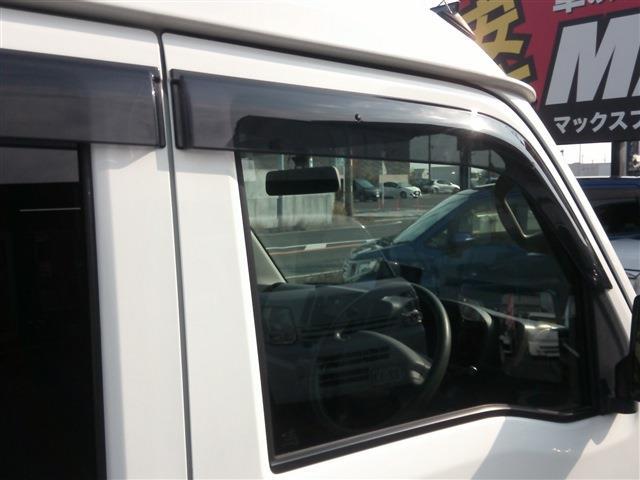 NV100クリッパーバン DX ハイルーフ 5AGS ポータブルナビ・ドラレコ・キーレス・2nd発進・セキュリティ・両側スライドドア・エアコン・パワステ・ダブルエアバッグ・ABS・保証書・取扱説明書・・(50枚目)