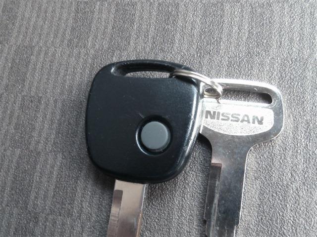 NV100クリッパーバン DX ハイルーフ 5AGS ポータブルナビ・ドラレコ・キーレス・2nd発進・セキュリティ・両側スライドドア・エアコン・パワステ・ダブルエアバッグ・ABS・保証書・取扱説明書・・(53枚目)