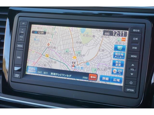 デザインレザーパッケージ ブラックレザーシート 純正ナビ バックカメラ TV ETC キセノンヘッドライト シートヒーター パドルシフト クルーズコントロール フロアマット 純正17インチAW ウインカーミラー オートエアコン(5枚目)