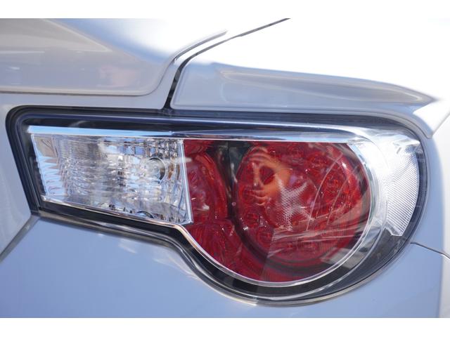 ８６ ＧＴ　ユーザー様買取車両・ＴＲＤフルエアロ＆マフラー・ＥＣＬＩＰＳナビ・ＥＮＫＥＩ１８インチホイール・ミラー型前後ドラレコ・ＩＮＴＥＣステアリングホイール・クルーズコントロール・バックカメラ・地デジ・ＥＴＣ（11枚目）