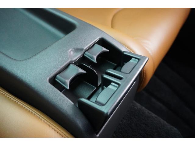 スカイライン ３７０ＧＴ　タイプＳＰ　電動サンルーフ・本革シート・純正ナビ・オプションバンパー・フジツボマフラー・純正１９インチアルミホイール・木目調パネル・前後対向キャリパー・インフィニティエンブレム・ブラックグリル・シートヒーター（70枚目）