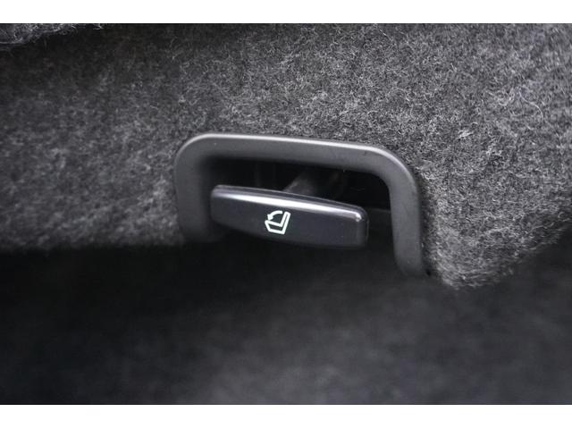 スカイライン ３７０ＧＴ　タイプＳＰ　電動サンルーフ・本革シート・純正ナビ・オプションバンパー・フジツボマフラー・純正１９インチアルミホイール・木目調パネル・前後対向キャリパー・インフィニティエンブレム・ブラックグリル・シートヒーター（73枚目）