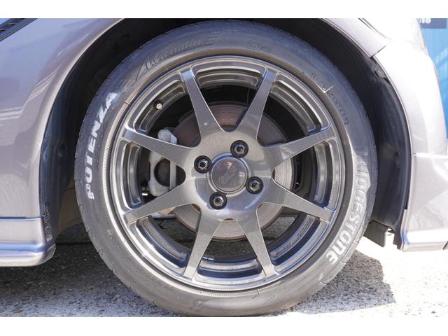 ★ボディーコーティング承ります！プロの技を是非この機会に堪能下さいませ！優れた塗装保護力で塗装を強力にガードすると同時に深い艶と色合い、輝きを愛車に与えます♪愛車が長期間、綺麗な状態を維持します！