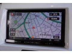 ���ܥǥ��������ƥ��󥰾���ޤ����ץ��ε������󤳤ε���˴�ǽ�������ޤ���ͥ�줿�����ݸ��Ϥ��������Ϥ˥����ɤ����Ʊ���˿�����ȿ��礤�������򰦼֤�Ϳ���ޤ������֤�Ĺ���֡����ʾ��֤�ݻ����ޤ��� 4