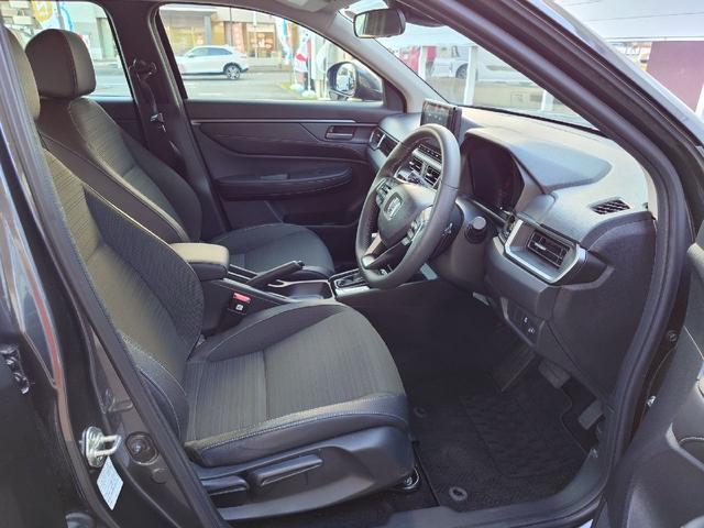 WR-V Z 当店試乗車 ETC BKエンブレム フォグライトガーニッシュ クリアランスソナー オートクルーズコントロール レーンアシスト 衝突被害軽減システム ナビ LEDヘッドランプ アルミホイール(12枚目)