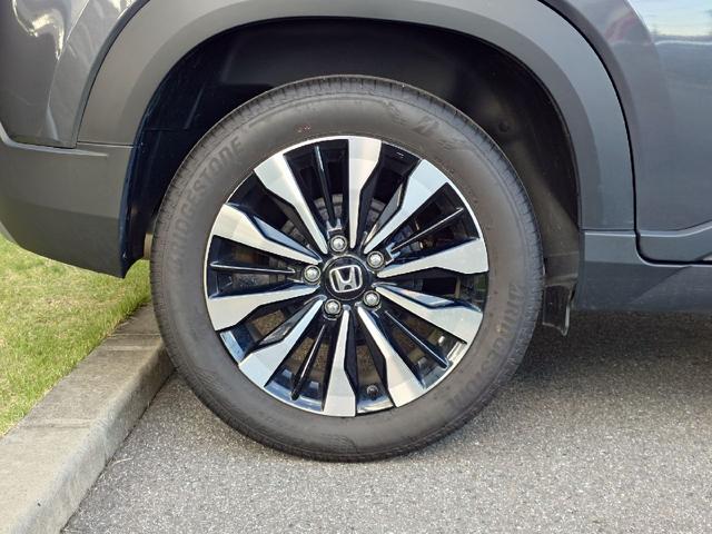 WR-V Z 当店試乗車 ETC BKエンブレム フォグライトガーニッシュ クリアランスソナー オートクルーズコントロール レーンアシスト 衝突被害軽減システム ナビ LEDヘッドランプ アルミホイール(25枚目)