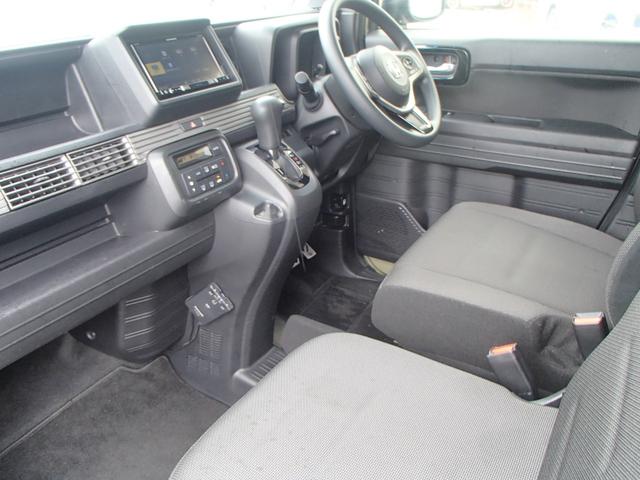 Ｎ－ＶＡＮ＋スタイル ファン・ホンダセンシング★メモリーナビＴＶ★ＥＴＣ★ＬＥＤラ　イト★スマートキー★プッシュスタート★ＵＳＢ充電ポート★ホンダセンシング★ＡＣＣ★ＬＫＡＳ★両側スライドドア★オートライト★ＬＥＤフォグ★ＤＶＤ再生★Ｂｌｕｅｔｏｏｔｈ★オーバーヘッドコンソールＢＯＸ（69枚目）