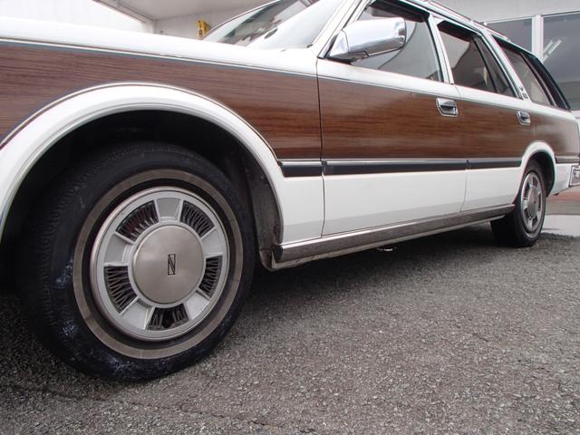 セドリックワゴン SGLリミテッド ★ベンチシート★コラムシフト★三列シート★ ★ベンチシート★コラムシフト★三列シート★8人乗り★ETC★電動アンテナ★ウッドパネル★前後メッキバンパー★メッキサイドミラー★ウッドデカール★電各ミラー★メッキドアバイザー★タイミングベルト交換済み(32枚目)