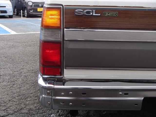 セドリックワゴン SGLリミテッド ★ベンチシート★コラムシフト★三列シート★ ★ベンチシート★コラムシフト★三列シート★8人乗り★ETC★電動アンテナ★ウッドパネル★前後メッキバンパー★メッキサイドミラー★ウッドデカール★電各ミラー★メッキドアバイザー★タイミングベルト交換済み(37枚目)