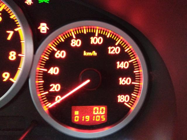 インプレッサ ＷＲＸ　２００４　Ｖリミテッド★インタークーラーターボ★　★ターボモデル★４ＷＤ★Ｅ型★ＳＴＩフロントスポイラー★ＳＴＩゲノムマフラー★大型リアスポイラー★純正ＲＡＹＳ１７インチホイール★特別仕様車専用内装★キーレスキー★ＨＩＤ／ヘッドライト★ステアシフト★（41枚目）