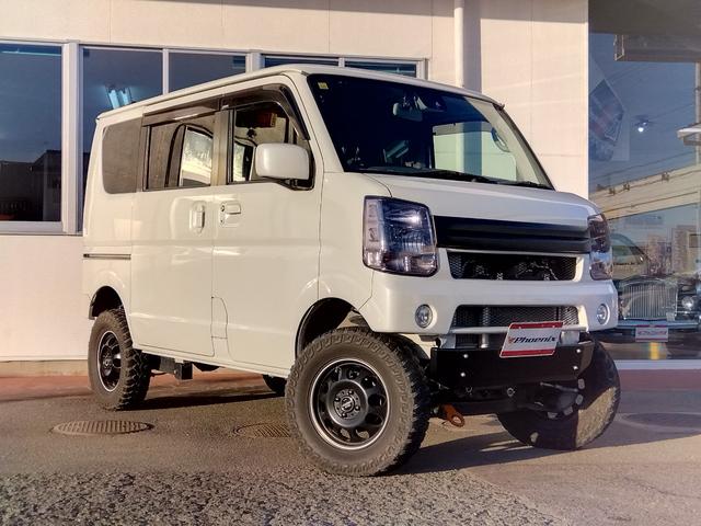 エブリイワゴン ＰＺターボ４ＷＤ★パワースライド★３５ＭＭリフトアップ★　★プラスラインバンパー★スキッドプレート★アルミホイール★Ｍ／Ｔタイヤ★黒革調シート★８型ナビ★フルセグ★バックカメラ★ベッドキット★リフトアップ★パワスラ★ＨＩＤライト★ＬＥＤフォグ★社外マフラー★（21枚目）