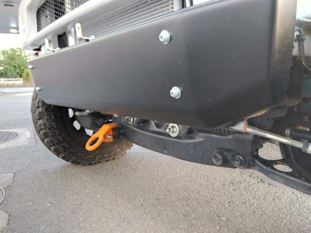 エブリイワゴン ＰＺターボ４ＷＤ★パワースライド★３５ＭＭリフトアップ★　★プラスラインバンパー★スキッドプレート★アルミホイール★Ｍ／Ｔタイヤ★黒革調シート★８型ナビ★フルセグ★バックカメラ★ベッドキット★リフトアップ★パワスラ★ＨＩＤライト★ＬＥＤフォグ★社外マフラー★（67枚目）