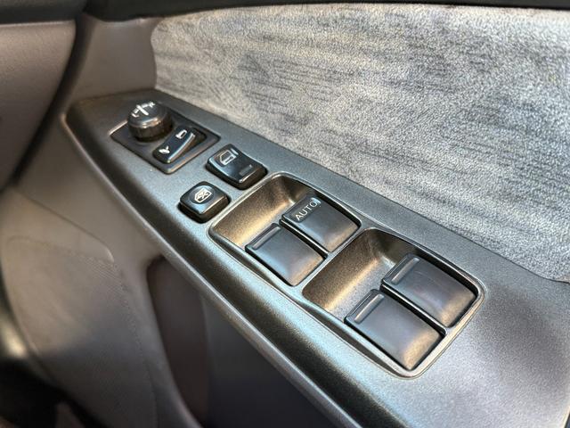 スカイライン GTスペシャルエディション★RB2.5lターボエンジン公認★ ★URASエアロ&オーバーフェンダー&ステアリング★ブリッツ製アルミ強化ラジエーター&車高調&前置きインタークーラー&エアクリーナー★ニスモシフトノブ&オイルフィラーキャップ★ブリットフルバケ★ETC(79枚目)