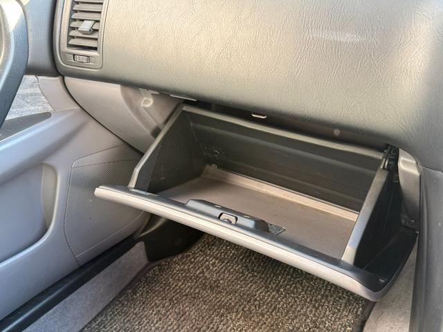 スカイライン GTスペシャルエディション★RB2.5lターボエンジン公認★ ★URASエアロ&オーバーフェンダー&ステアリング★ブリッツ製アルミ強化ラジエーター&車高調&前置きインタークーラー&エアクリーナー★ニスモシフトノブ&オイルフィラーキャップ★ブリットフルバケ★ETC(80枚目)