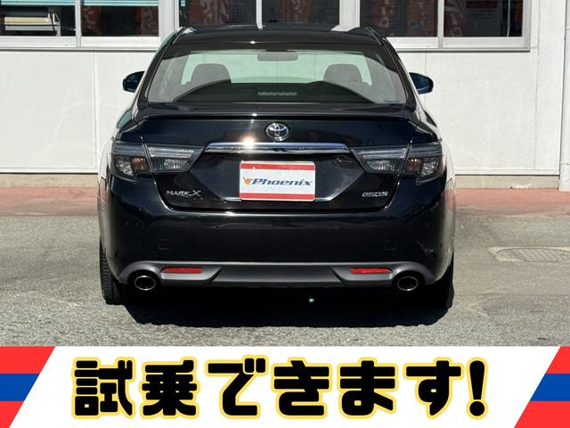 ★トヨタセーフティーセンス★スマートキー★プッシュスタート★ハーフレザーシート★アダプティブクルーズコントロール★パドルシフト★ＬＥＤ／オートライト★フォグ★ステアリングスイッチ★純正メッキホイール★