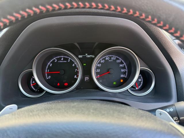 ★トヨタセーフティーセンス★スマートキー★プッシュスタート★ハーフレザーシート★アダプティブクルーズコントロール★パドルシフト★ＬＥＤ／オートライト★フォグ★ステアリングスイッチ★純正メッキホイール★