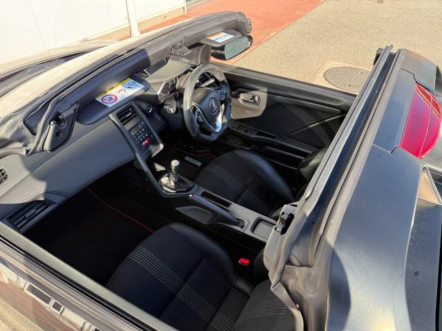 ★６速ＭＴ★ハーフレザーシート★エアロバンパー★アクティブリヤスポイラー★ＥＴＣ★デジタルインナールームミラー型前後ドラレコ★柿本改マフラー★ターボ★スマートキー★ＬＥＤヘッドライト＆ＬＥＤフォグ★