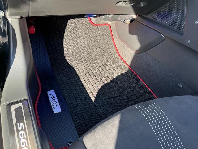 ★６速ＭＴ★ハーフレザーシート★エアロバンパー★アクティブリヤスポイラー★ＥＴＣ★デジタルインナールームミラー型前後ドラレコ★柿本改マフラー★ターボ★スマートキー★ＬＥＤヘッドライト＆ＬＥＤフォグ★