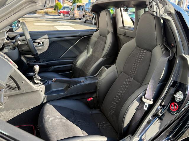 ★６速ＭＴ★ハーフレザーシート★エアロバンパー★アクティブリヤスポイラー★ＥＴＣ★デジタルインナールームミラー型前後ドラレコ★柿本改マフラー★ターボ★スマートキー★ＬＥＤヘッドライト＆ＬＥＤフォグ★