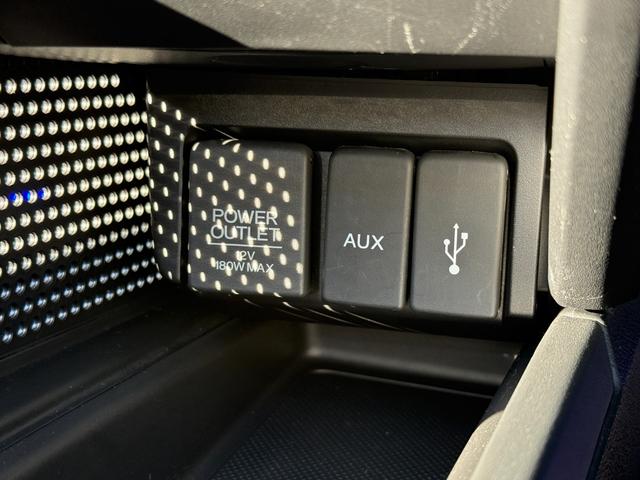 ★６速ＭＴ★ハーフレザーシート★エアロバンパー★アクティブリヤスポイラー★ＥＴＣ★デジタルインナールームミラー型前後ドラレコ★柿本改マフラー★ターボ★スマートキー★ＬＥＤヘッドライト＆ＬＥＤフォグ★