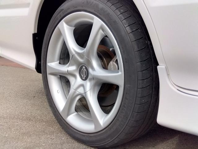 スカイライン 25GT-V★5速MT★後期型★HIDライト★フジツボマフラ 後期モデル★純正フルエアロ★HIDライト★純正17インチアルミ★フジツボマフラー★HICAS★キーレスキー★ネオストレート6★RB25エンジン★Bluetoothオーディオ★車検R8年9月★修復歴無★(18枚目)