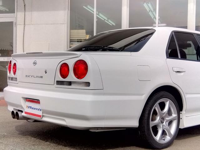 スカイライン 25GT-V★5速MT★後期型★HIDライト★フジツボマフラ 後期モデル★純正フルエアロ★HIDライト★純正17インチアルミ★フジツボマフラー★HICAS★キーレスキー★ネオストレート6★RB25エンジン★Bluetoothオーディオ★車検R8年9月★修復歴無★(26枚目)