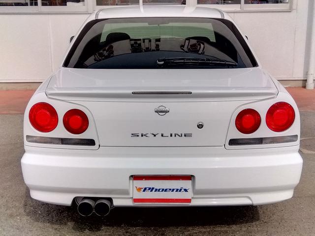 スカイライン 25GT-V★5速MT★後期型★HIDライト★フジツボマフラ 後期モデル★純正フルエアロ★HIDライト★純正17インチアルミ★フジツボマフラー★HICAS★キーレスキー★ネオストレート6★RB25エンジン★Bluetoothオーディオ★車検R8年9月★修復歴無★(28枚目)