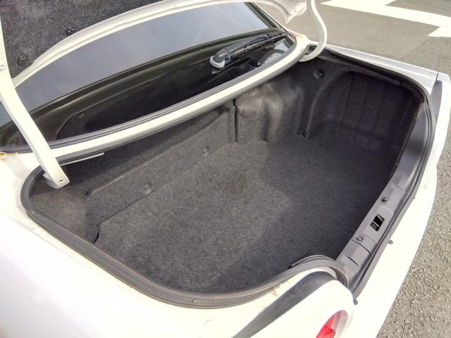 スカイライン 25GT-V★5速MT★後期型★HIDライト★フジツボマフラ 後期モデル★純正フルエアロ★HIDライト★純正17インチアルミ★フジツボマフラー★HICAS★キーレスキー★ネオストレート6★RB25エンジン★Bluetoothオーディオ★車検R8年9月★修復歴無★(33枚目)