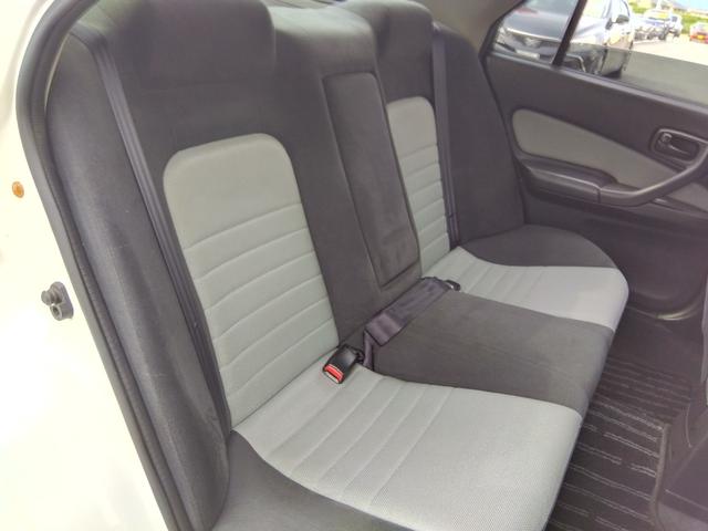 スカイライン 25GT-V★5速MT★後期型★HIDライト★フジツボマフラ 後期モデル★純正フルエアロ★HIDライト★純正17インチアルミ★フジツボマフラー★HICAS★キーレスキー★ネオストレート6★RB25エンジン★Bluetoothオーディオ★車検R8年9月★修復歴無★(40枚目)