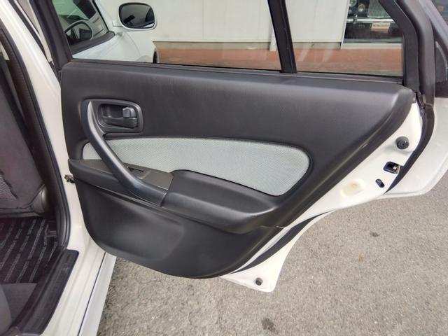 スカイライン 25GT-V★5速MT★後期型★HIDライト★フジツボマフラ 後期モデル★純正フルエアロ★HIDライト★純正17インチアルミ★フジツボマフラー★HICAS★キーレスキー★ネオストレート6★RB25エンジン★Bluetoothオーディオ★車検R8年9月★修復歴無★(42枚目)