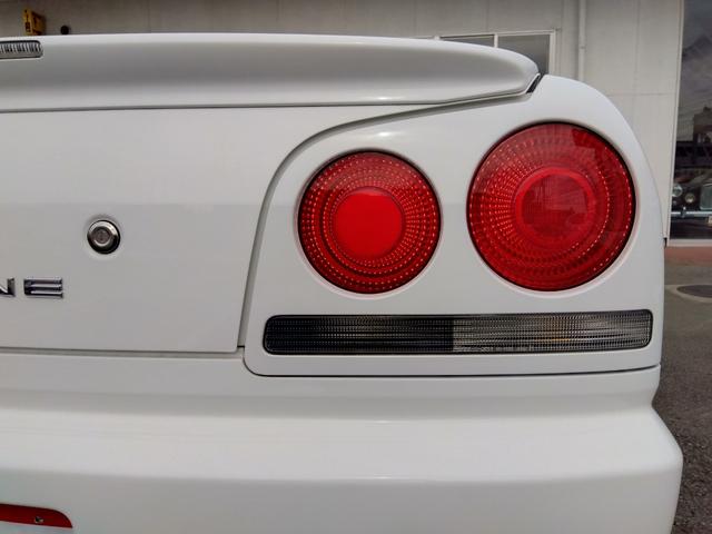 スカイライン 25GT-V★5速MT★後期型★HIDライト★フジツボマフラ 後期モデル★純正フルエアロ★HIDライト★純正17インチアルミ★フジツボマフラー★HICAS★キーレスキー★ネオストレート6★RB25エンジン★Bluetoothオーディオ★車検R8年9月★修復歴無★(67枚目)