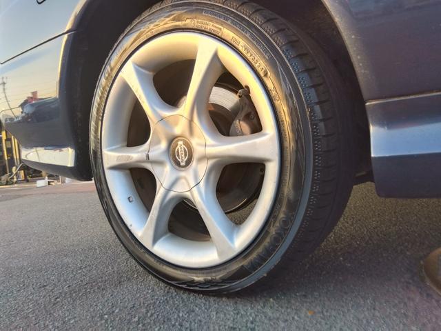 スカイライン ２５ＧＴターボ★タイベル交換済み★ノーマル車★ＥＴＣ★　純正３連メーター（電圧・油温・ブースト）ネオストレート６ターボ　ＨＩＤライト　キーレス　純正１７インチアルミ　タイベル交換済み　ＥＴＣ　ノーマル車両　ステアシフト　シフトマチック　ＨＩＣＡＳ（19枚目）