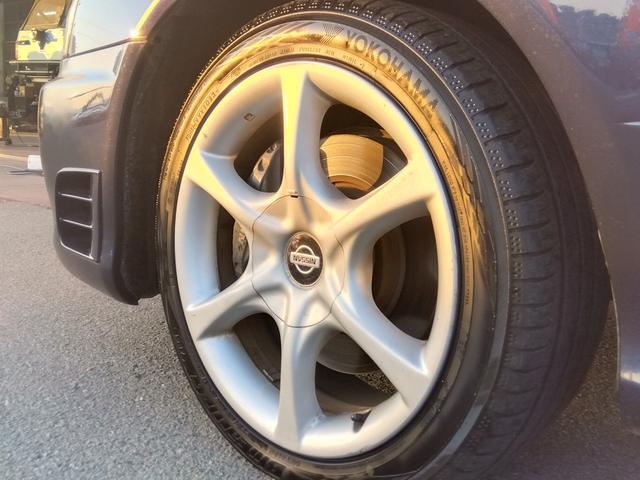 スカイライン ２５ＧＴターボ★タイベル交換済み★ノーマル車★ＥＴＣ★　純正３連メーター（電圧・油温・ブースト）ネオストレート６ターボ　ＨＩＤライト　キーレス　純正１７インチアルミ　タイベル交換済み　ＥＴＣ　ノーマル車両　ステアシフト　シフトマチック　ＨＩＣＡＳ（29枚目）