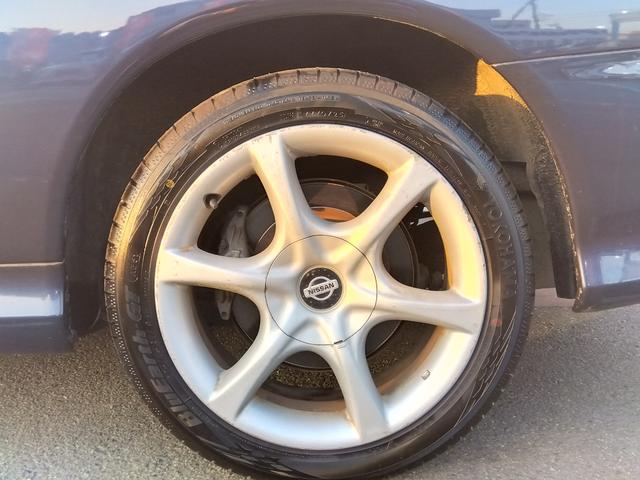 スカイライン ２５ＧＴターボ★タイベル交換済み★ノーマル車★ＥＴＣ★　純正３連メーター（電圧・油温・ブースト）ネオストレート６ターボ　ＨＩＤライト　キーレス　純正１７インチアルミ　タイベル交換済み　ＥＴＣ　ノーマル車両　ステアシフト　シフトマチック　ＨＩＣＡＳ（30枚目）