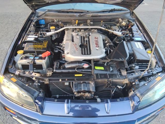 スカイライン ２５ＧＴターボ★タイベル交換済み★ノーマル車★ＥＴＣ★　純正３連メーター（電圧・油温・ブースト）ネオストレート６ターボ　ＨＩＤライト　キーレス　純正１７インチアルミ　タイベル交換済み　ＥＴＣ　ノーマル車両　ステアシフト　シフトマチック　ＨＩＣＡＳ（56枚目）