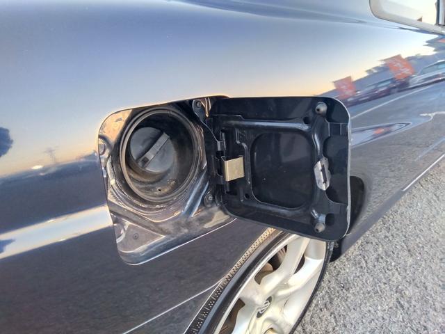 スカイライン ２５ＧＴターボ★タイベル交換済み★ノーマル車★ＥＴＣ★　純正３連メーター（電圧・油温・ブースト）ネオストレート６ターボ　ＨＩＤライト　キーレス　純正１７インチアルミ　タイベル交換済み　ＥＴＣ　ノーマル車両　ステアシフト　シフトマチック　ＨＩＣＡＳ（75枚目）