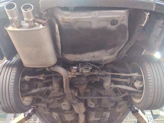 スカイライン ２５ＧＴターボ★タイベル交換済み★ノーマル車★ＥＴＣ★　純正３連メーター（電圧・油温・ブースト）ネオストレート６ターボ　ＨＩＤライト　キーレス　純正１７インチアルミ　タイベル交換済み　ＥＴＣ　ノーマル車両　ステアシフト　シフトマチック　ＨＩＣＡＳ（76枚目）