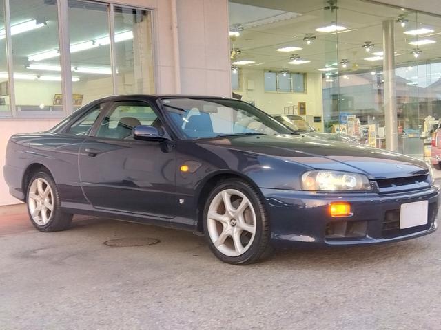 スカイライン ２５ＧＴターボ★タイベル交換済み★ノーマル車★ＥＴＣ★　純正３連メーター（電圧・油温・ブースト）ネオストレート６ターボ　ＨＩＤライト　キーレス　純正１７インチアルミ　タイベル交換済み　ＥＴＣ　ノーマル車両　ステアシフト　シフトマチック　ＨＩＣＡＳ（80枚目）