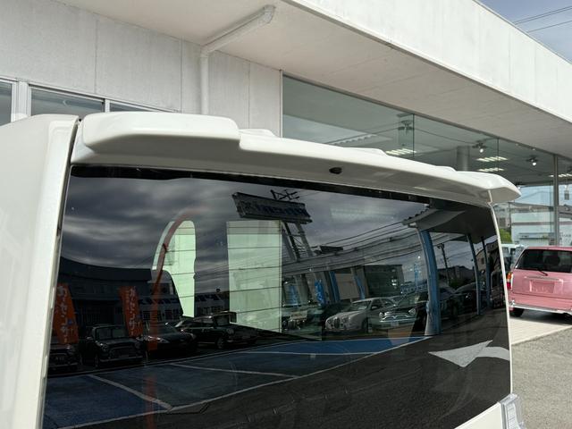 ★スマートアシストＩＩ★スマートキー★プッシュスタート★オートライト★アイドリングストップ★パワースライドドア★純正エアロスタイル★ハーフレザーシート★ミラクルオープンドア★クラリオンナビ★フルセグ★