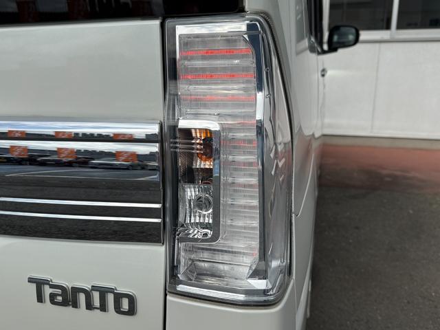 ★スマートアシストＩＩ★スマートキー★プッシュスタート★オートライト★アイドリングストップ★パワースライドドア★純正エアロスタイル★ハーフレザーシート★ミラクルオープンドア★クラリオンナビ★フルセグ★