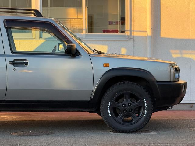 ラシーン フォルザ★４ＷＤ★ＥＴＣ★ドラレコ★社外ハンドル★　★丸目四灯ヘッドライト★オーバーフェンダー★背面タイヤ★ルーフレール★フォグ★タイミングチェーン★ホワイトメーター★ＥＴＣ★ドラレコ★オートアンテナ★社外ウッドハンドル★新品ホワイトレタータイヤ★（28枚目）