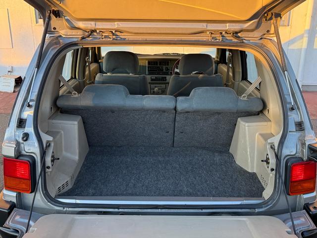 ラシーン フォルザ★４ＷＤ★ＥＴＣ★ドラレコ★社外ハンドル★　★丸目四灯ヘッドライト★オーバーフェンダー★背面タイヤ★ルーフレール★フォグ★タイミングチェーン★ホワイトメーター★ＥＴＣ★ドラレコ★オートアンテナ★社外ウッドハンドル★新品ホワイトレタータイヤ★（35枚目）