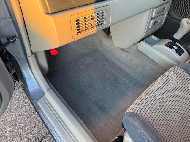 ラシーン フォルザ★４ＷＤ★ＥＴＣ★ドラレコ★社外ハンドル★　★丸目四灯ヘッドライト★オーバーフェンダー★背面タイヤ★ルーフレール★フォグ★タイミングチェーン★ホワイトメーター★ＥＴＣ★ドラレコ★オートアンテナ★社外ウッドハンドル★新品ホワイトレタータイヤ★（49枚目）