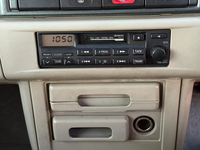 ラシーン フォルザ★４ＷＤ★ＥＴＣ★ドラレコ★社外ハンドル★　★丸目四灯ヘッドライト★オーバーフェンダー★背面タイヤ★ルーフレール★フォグ★タイミングチェーン★ホワイトメーター★ＥＴＣ★ドラレコ★オートアンテナ★社外ウッドハンドル★新品ホワイトレタータイヤ★（58枚目）