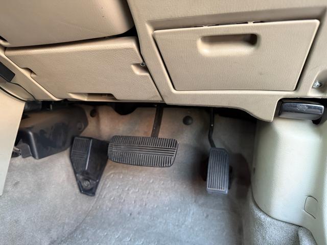 ラシーン フォルザ★４ＷＤ★ＥＴＣ★ドラレコ★社外ハンドル★　★丸目四灯ヘッドライト★オーバーフェンダー★背面タイヤ★ルーフレール★フォグ★タイミングチェーン★ホワイトメーター★ＥＴＣ★ドラレコ★オートアンテナ★社外ウッドハンドル★新品ホワイトレタータイヤ★（66枚目）