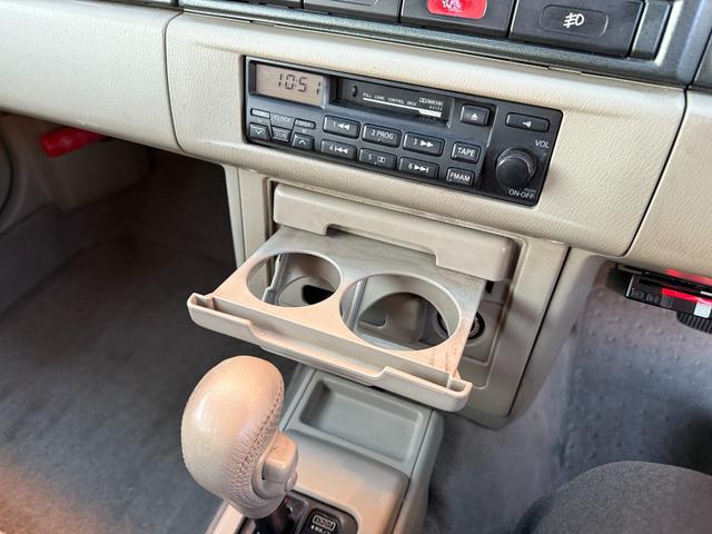 ラシーン フォルザ★４ＷＤ★ＥＴＣ★ドラレコ★社外ハンドル★　★丸目四灯ヘッドライト★オーバーフェンダー★背面タイヤ★ルーフレール★フォグ★タイミングチェーン★ホワイトメーター★ＥＴＣ★ドラレコ★オートアンテナ★社外ウッドハンドル★新品ホワイトレタータイヤ★（69枚目）