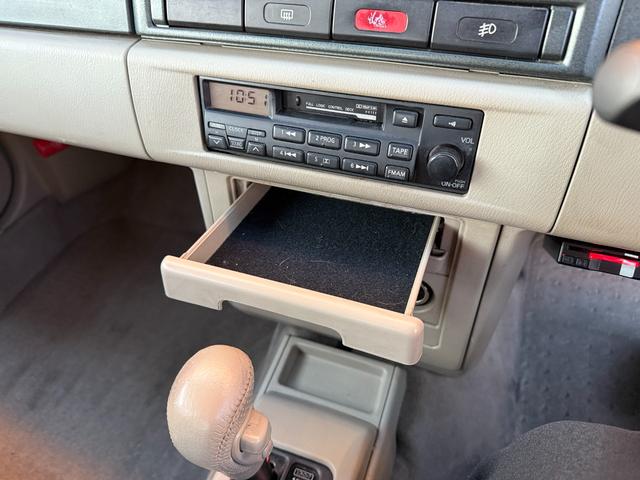 ラシーン フォルザ★４ＷＤ★ＥＴＣ★ドラレコ★社外ハンドル★　★丸目四灯ヘッドライト★オーバーフェンダー★背面タイヤ★ルーフレール★フォグ★タイミングチェーン★ホワイトメーター★ＥＴＣ★ドラレコ★オートアンテナ★社外ウッドハンドル★新品ホワイトレタータイヤ★（70枚目）